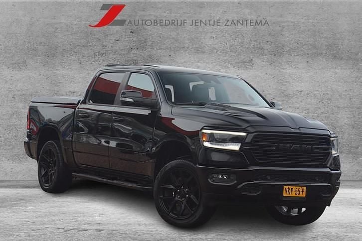 Occasion Dodge Ram 402 PK (295 kW) 2021 Zwart (metallic) Pickup
