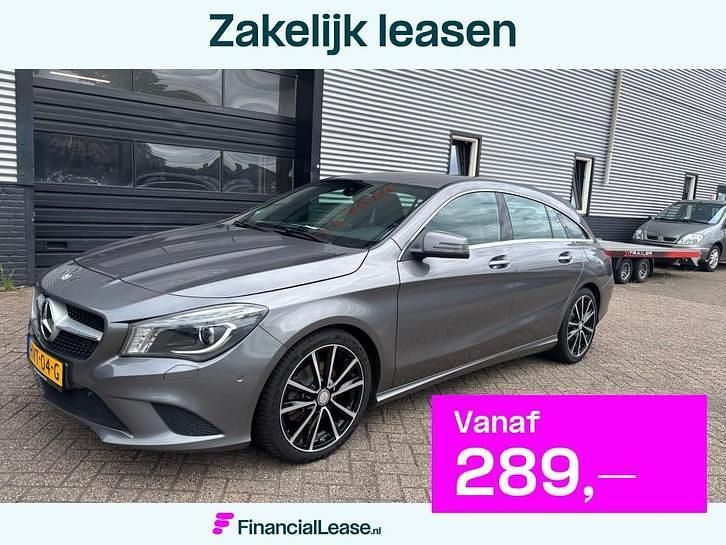 Gebruikt 2016 Mercedes CLA180 Shooting Brake Stationwagen | € 28.909 - Afbeelding 1/4