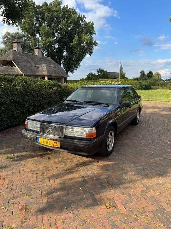 Blauw Gebruikt 1995 Volvo 940 Sedan | € 6.000 - Afbeelding 1/4