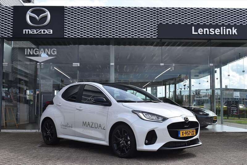 Wit metallic Gebruikt 2024 Mazda 2 Homura-Line Hatchback | € 28.945 (Iets duurder) - Afbeelding 1/3
