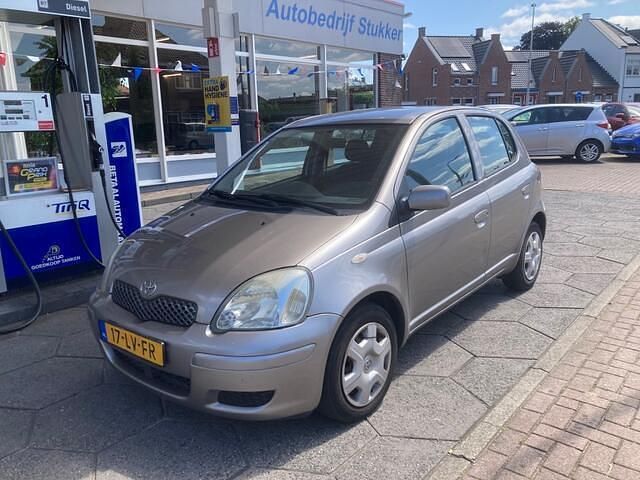 Occasion Toyota Yaris Sol 87 PK (63 kW) 2003 Beige Hatchback