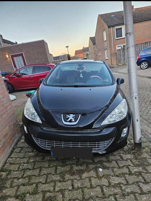 Zwart Gebruikt 2007 Peugeot 308 Hatchback | € 3.200 (Iets duurder) - Afbeelding 1/4