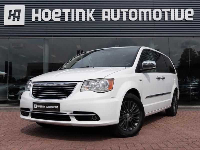 Wit Gebruikt 2014 Chrysler Town & Country Van | € 16.940 - Afbeelding 1/3