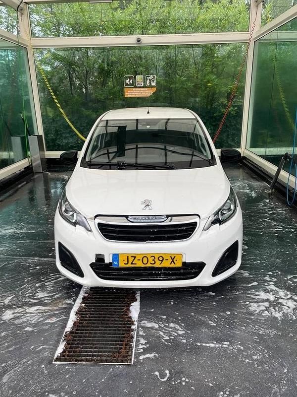 Gebruikt 2016 Peugeot 108 | € 4.350 - Afbeelding 1/4