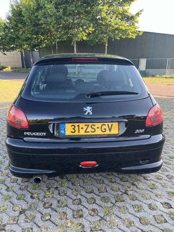 Zwart Gebruikt 2008 Peugeot 206 Hatchback | € 1.500 (Eerlijke prijs) - Afbeelding 1/4