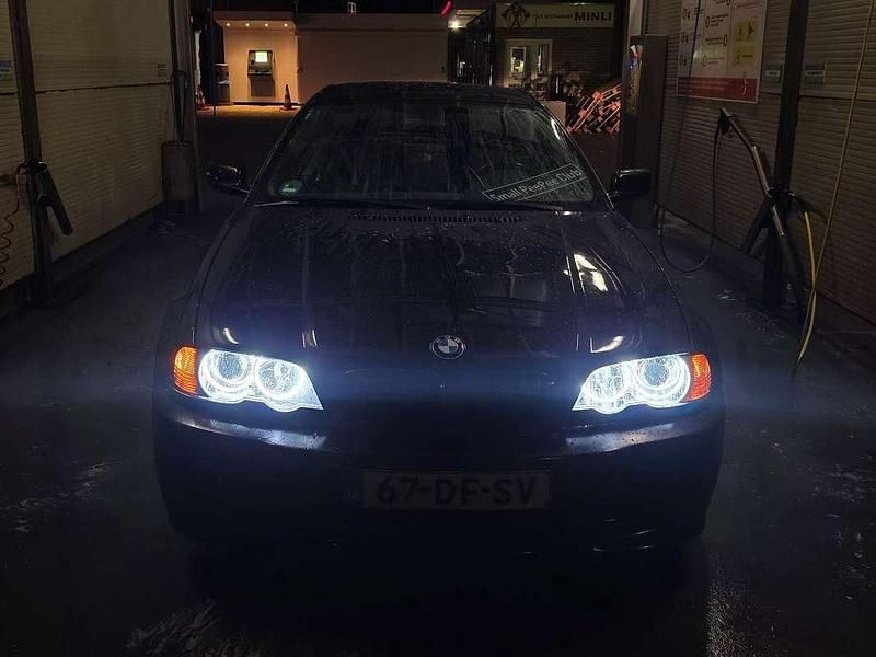 Blauw Occasion 1999 BMW 320 Executive Coupé | € 2.700 (Eerlijke prijs) - Afbeelding 1/3