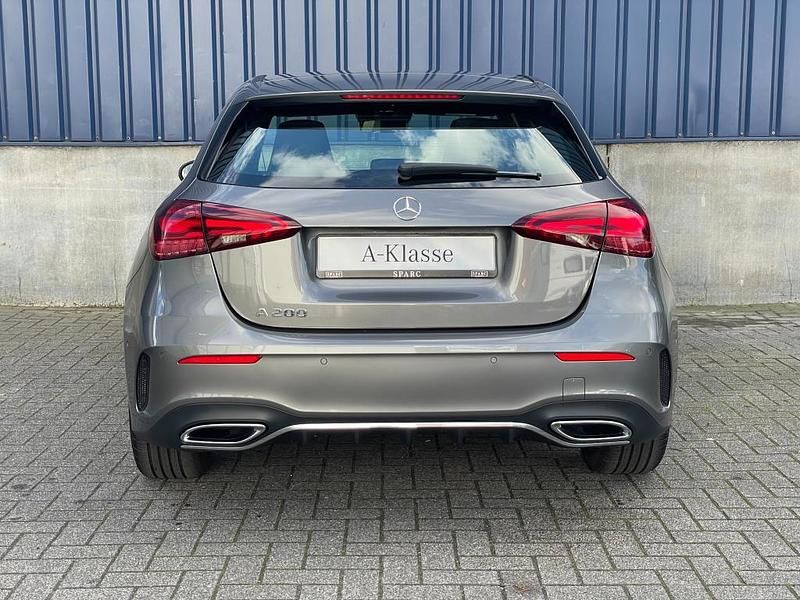 Occasion Mercedes A200 AMG line 163 PK (119 kW) 2023 Grijs Hatchback