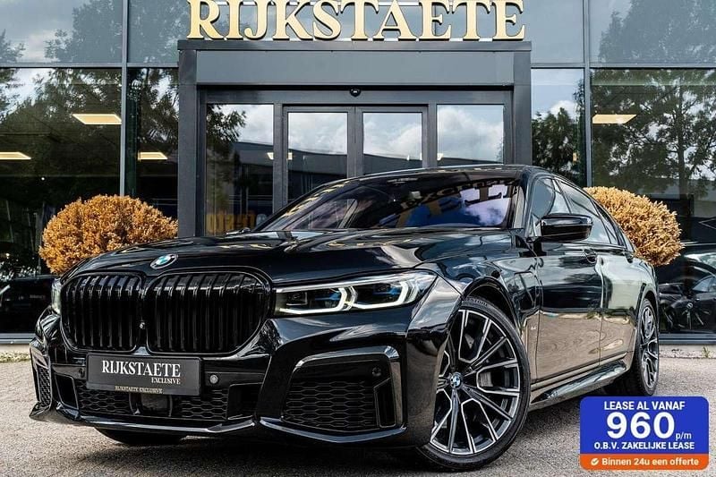 Zwart Gebruikt 2021 BMW 745e Executive Sedan | € 59.900 (Eerlijke prijs) - Afbeelding 1/4