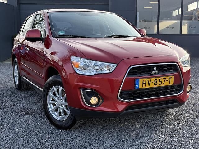 Occasion Mitsubishi ASX 117 PK (86 kW) 2016 Rood SUV