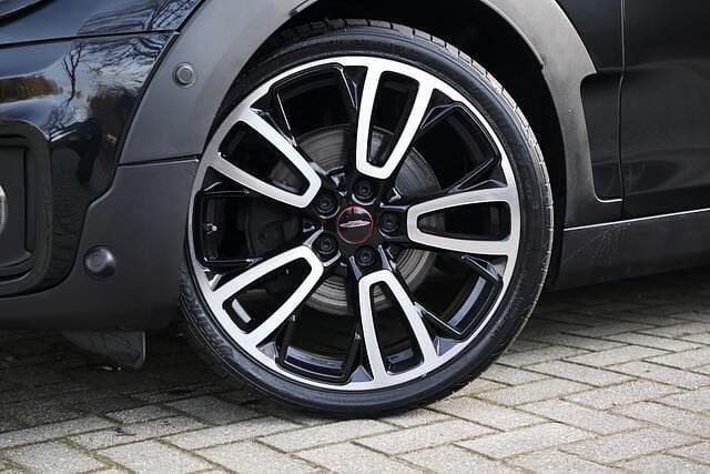 Zwart Gebruikt 2022 Mini John Cooper Works Clubman Stationwagen | € 35.950 (Super prijs) - Afbeelding 1/4