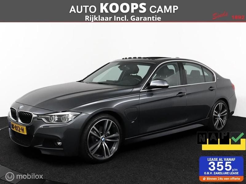 Grijs (metallic) Gebruikt 2016 BMW 330e Executive Sedan | € 21.950 (Eerlijke prijs) - Afbeelding 1/4