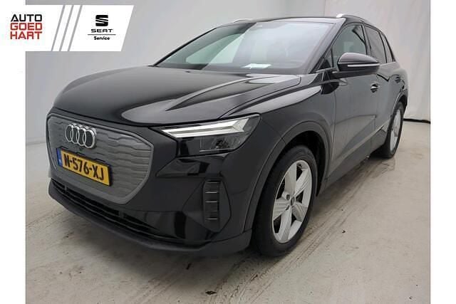 Zwart Occasion 2021 Audi Q4 e-tron Comfort SUV | € 20.895 (Super prijs) - Afbeelding 1/4