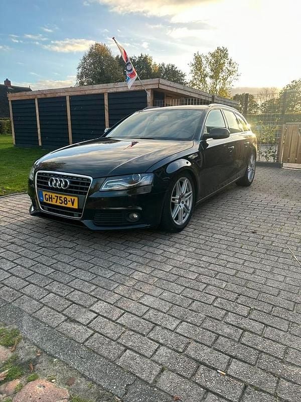 Gebruikt 2010 Audi A4 Stationwagen | € 4.800 (Goede deal) - Afbeelding 1/4