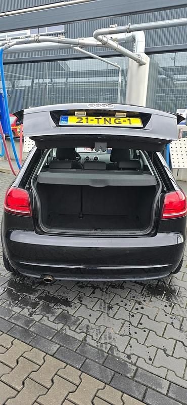 Occasion Audi A3 Attraction 2012 Zwart (parellak) Hatchback