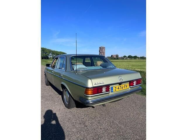 Occasion Mercedes 300 120 PK (88 kW) 1983 Groen Sedan