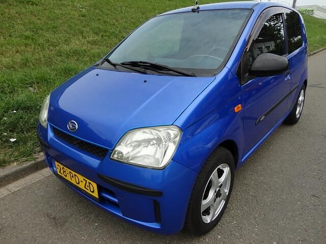 Blauw Gebruikt 2004 Daihatsu Cuore Hatchback | € 1.450 (Eerlijke prijs) - Afbeelding 1/4