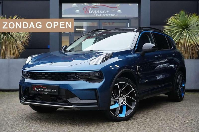 Blauw, metallic lak Gebruikt 2023 Lynk & Co 01 SUV | € 25.950 (Goede deal) - Afbeelding 1/4
