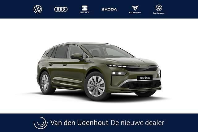 Groen Nieuw 2025 Skoda Enyaq iV Business Line SUV | € 49.560 (Iets duurder) - Afbeelding 1/4