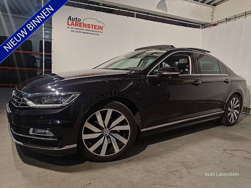 Zwart (metallic) Occasion 2017 VW Passat Business Sedan | € 17.950 (Eerlijke prijs) - Afbeelding 1/4