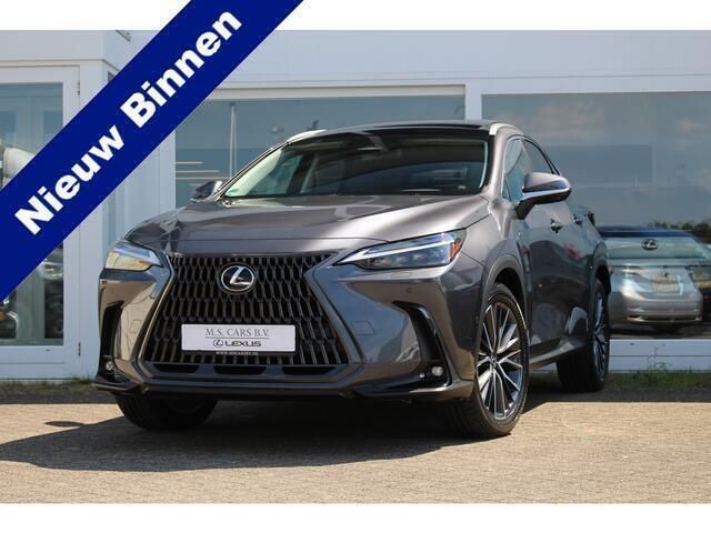 Grijs Gebruikt 2025 Lexus NX350h President Line SUV | € 74.940 - Afbeelding 1/4