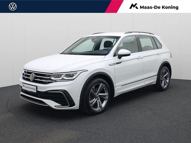 Wit Gebruikt 2022 VW Tiguan R-line SUV | € 37.940 (Eerlijke prijs) - Afbeelding 1/4
