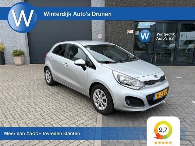 Grijs Gebruikt 2011 Kia Rio Comfort Hatchback | € 3.750 (Eerlijke prijs) - Afbeelding 1/4