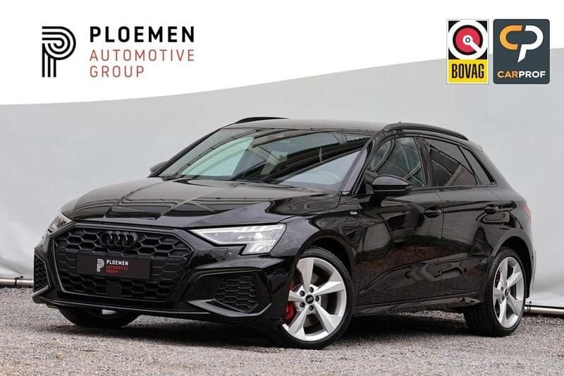 Zwart Gebruikt 2022 Audi A3 Sportback e-tron S-Line Hatchback | € 28.900 (Eerlijke prijs) - Afbeelding 1/4