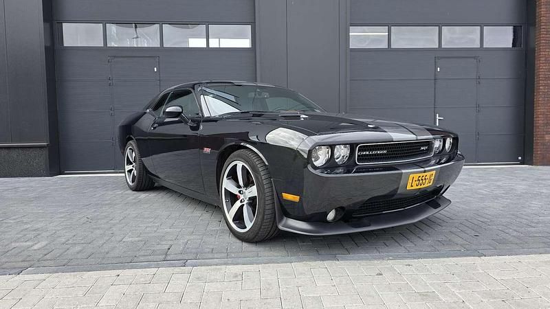 Zwart Gebruikt 2013 Dodge Challenger Coupé | € 47.950 - Afbeelding 1/4