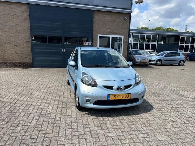 Blauw Gebruikt 2006 Toyota Aygo Sport Hatchback | € 2.250 (Eerlijke prijs) - Afbeelding 1/3