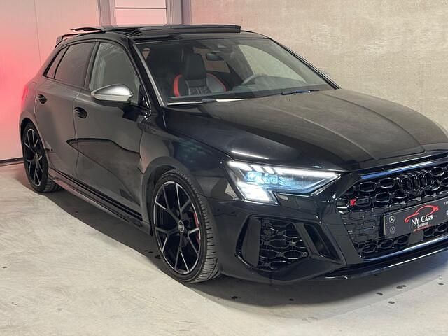 Occasion Audi RS3 Sportback Performance 400 PK (294 kW) 2023 Zwart (metallic) Hatchback