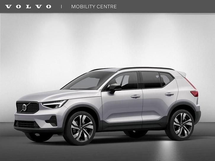 Nieuw Volvo XC40 Plus 144 kW (197 PK) 2025 SUV