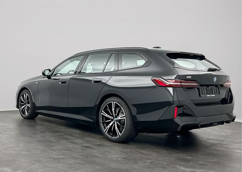 Occasion BMW i5 M Sport 250 kW (340 PK) 2024 Zwart, metallic lak Sedan