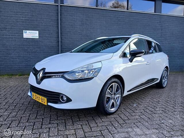 Occasion Renault Clio GrandTour Night&Day 90 PK (66 kW) 2015 Wit Stationwagen