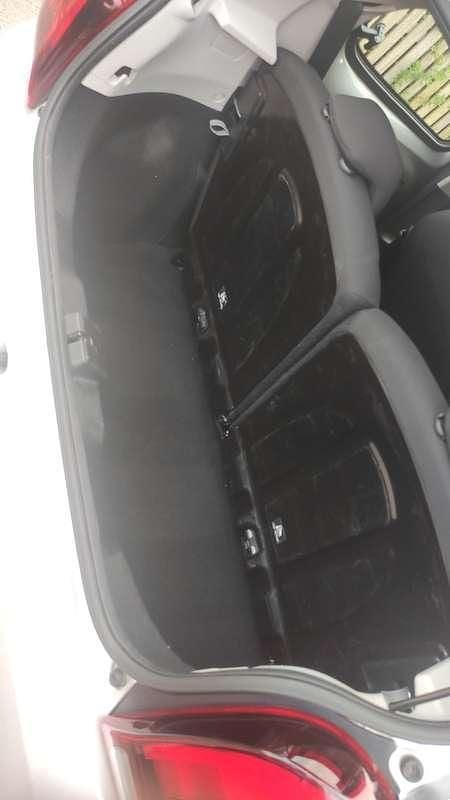 Zilver Gebruikt 2019 Peugeot 108 Active Hatchback | € 7.500 (Super prijs) - Afbeelding 1/4