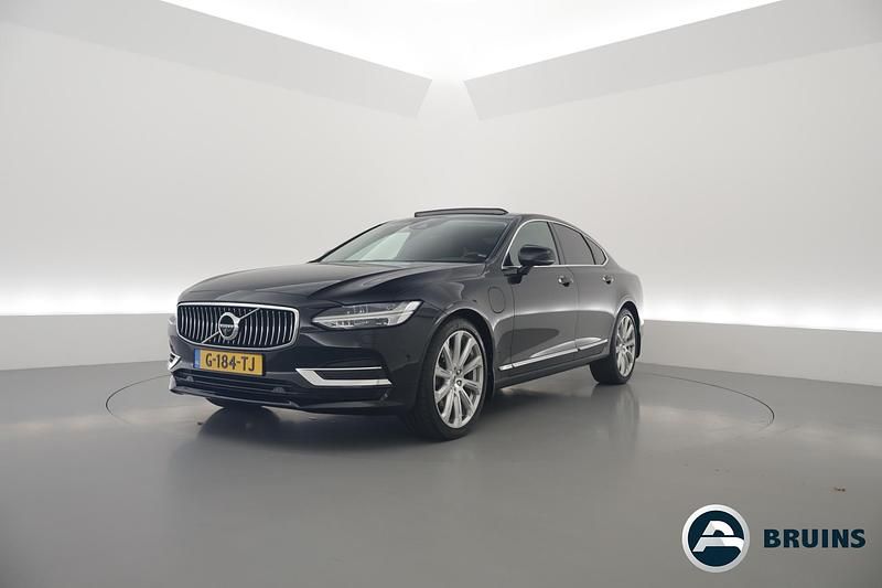 Zwart (metallic) Gebruikt 2018 Volvo S90 Inscription Sedan | € 29.950 - Afbeelding 1/4