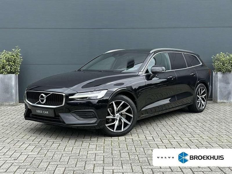 Zwart Gebruikt 2019 Volvo V60 Momentum Stationwagen | € 26.400 (Eerlijke prijs) - Afbeelding 1/4