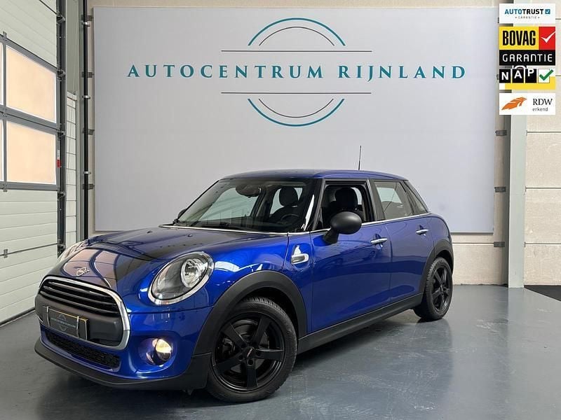 Blauw Gebruikt 2019 Mini Cooper Salt Hatchback | € 15.949 (Goede deal) - Afbeelding 1/3