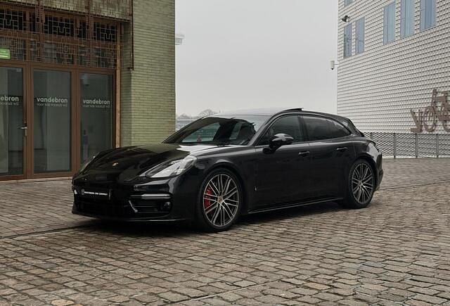 Occasion Porsche Panamera Sport Turismo 330 PK (242 kW) 2018 Zwart Hatchback