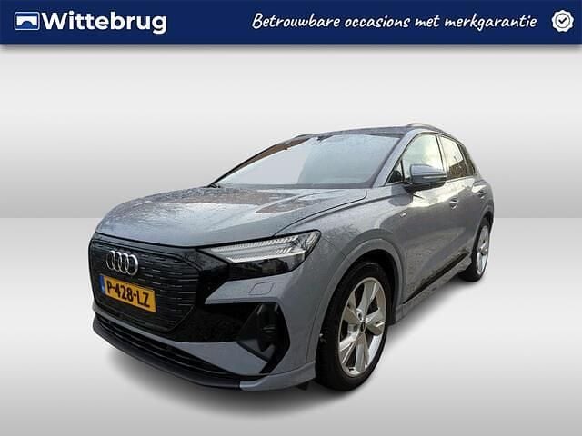 Grijs Gebruikt 2022 Audi Q4 e-tron Competition SUV | € 31.950 (Goede deal) - Afbeelding 1/2
