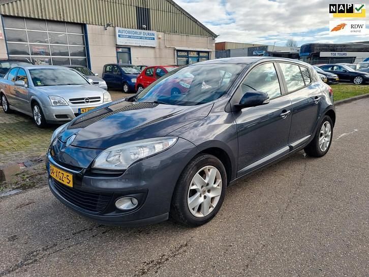 Gebruikt 2012 Renault Mégane III Expression | € 2.750 (Goede deal) - Afbeelding 1/4