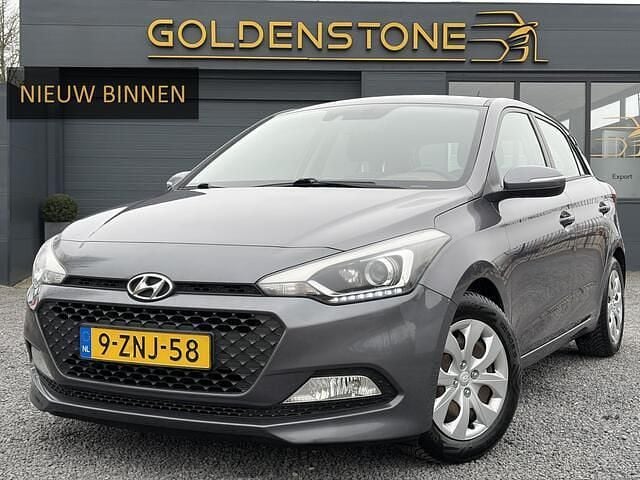 Occasion Hyundai i20 Comfort 84 PK (61 kW) 2015 Grijs Hatchback