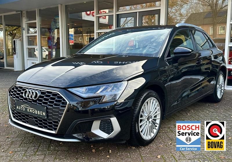 Zwart Gebruikt 2021 Audi A3 Sportback e-tron Advanced Hatchback | € 23.900 (Super prijs) - Afbeelding 1/4