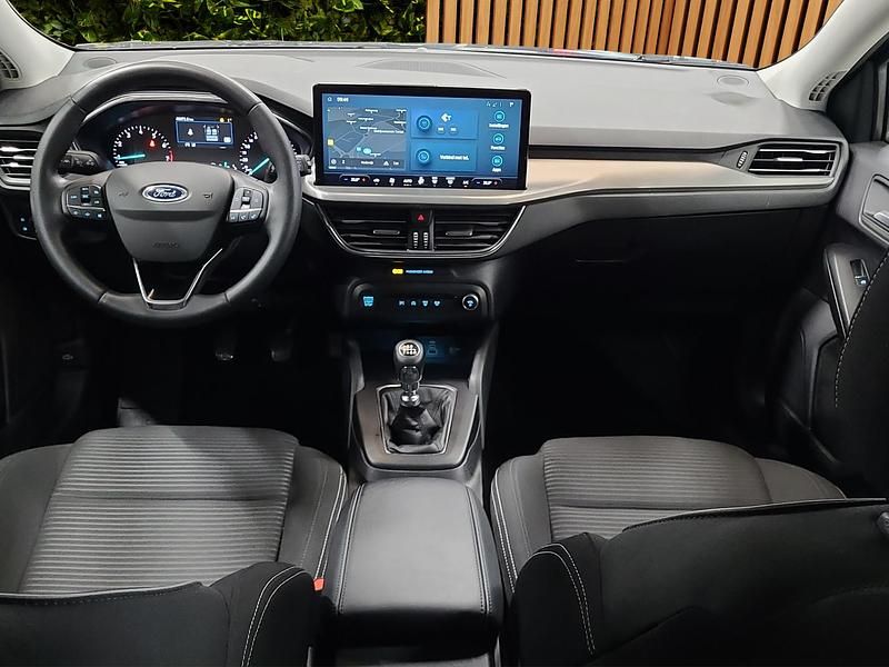 Occasion Ford Focus Titanium 2022 Blauw Stationwagen