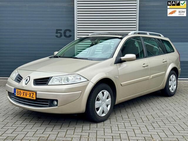 Beige Gebruikt 2007 Renault Mégane GrandTour Business Stationwagen | € 1.950 (Eerlijke prijs) - Afbeelding 1/4