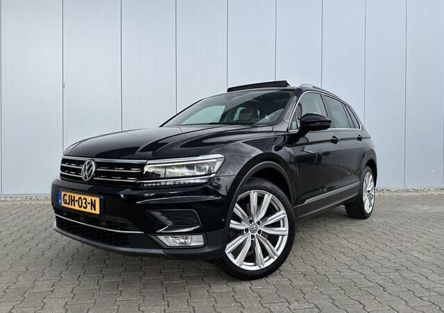 Zwart, metallic lak Gebruikt 2016 VW Tiguan Highline SUV | € 21.990 (Eerlijke prijs) - Afbeelding 1/4