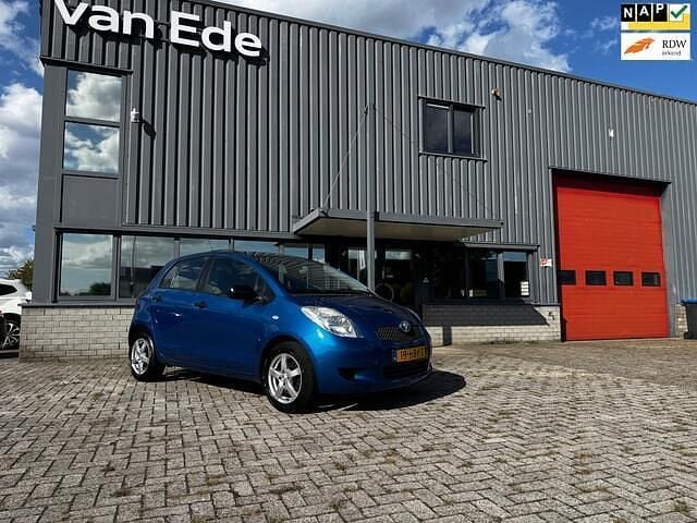 Blauw Gebruikt 2008 Toyota Yaris Sol Hatchback | € 4.950 (Eerlijke prijs) - Afbeelding 1/4