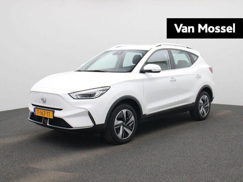 Wit Gebruikt 2023 MG ZS Comfort Sedan | € 21.995 (Eerlijke prijs) - Afbeelding 1/3