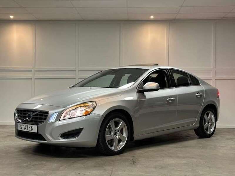 Occasion Volvo S60 241 PK (177 kW) 2012 Grijs, metallic lak Sedan