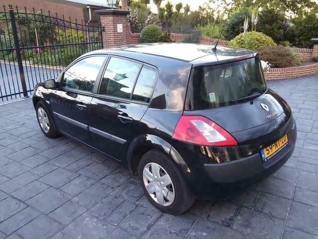 Occasion Renault Mégane II Expression+ 82 PK (60 kW) 2004 Zwart Hatchback