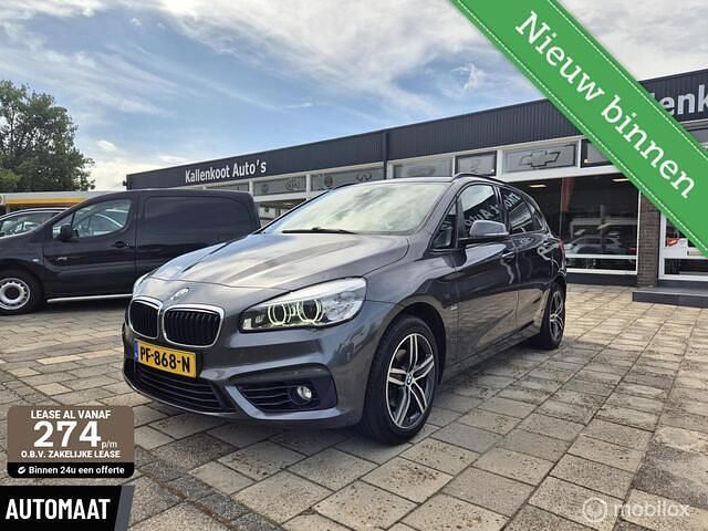 Grijs Gebruikt 2017 BMW 218 Executive Stationwagen | € 16.950 (Goede deal) - Afbeelding 1/4